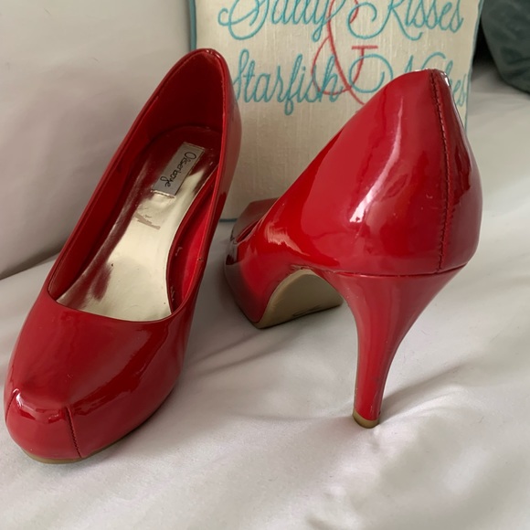 Olsenboye red heels - Picture 3 of 6